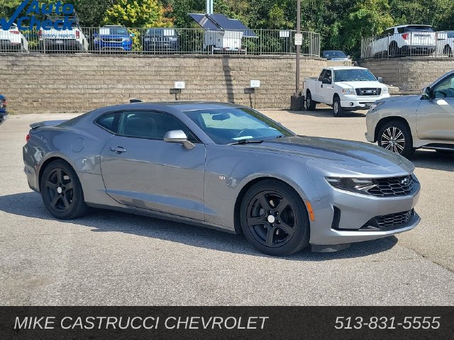 Used 2021 Chevrolet Camaro LT RWD image 7