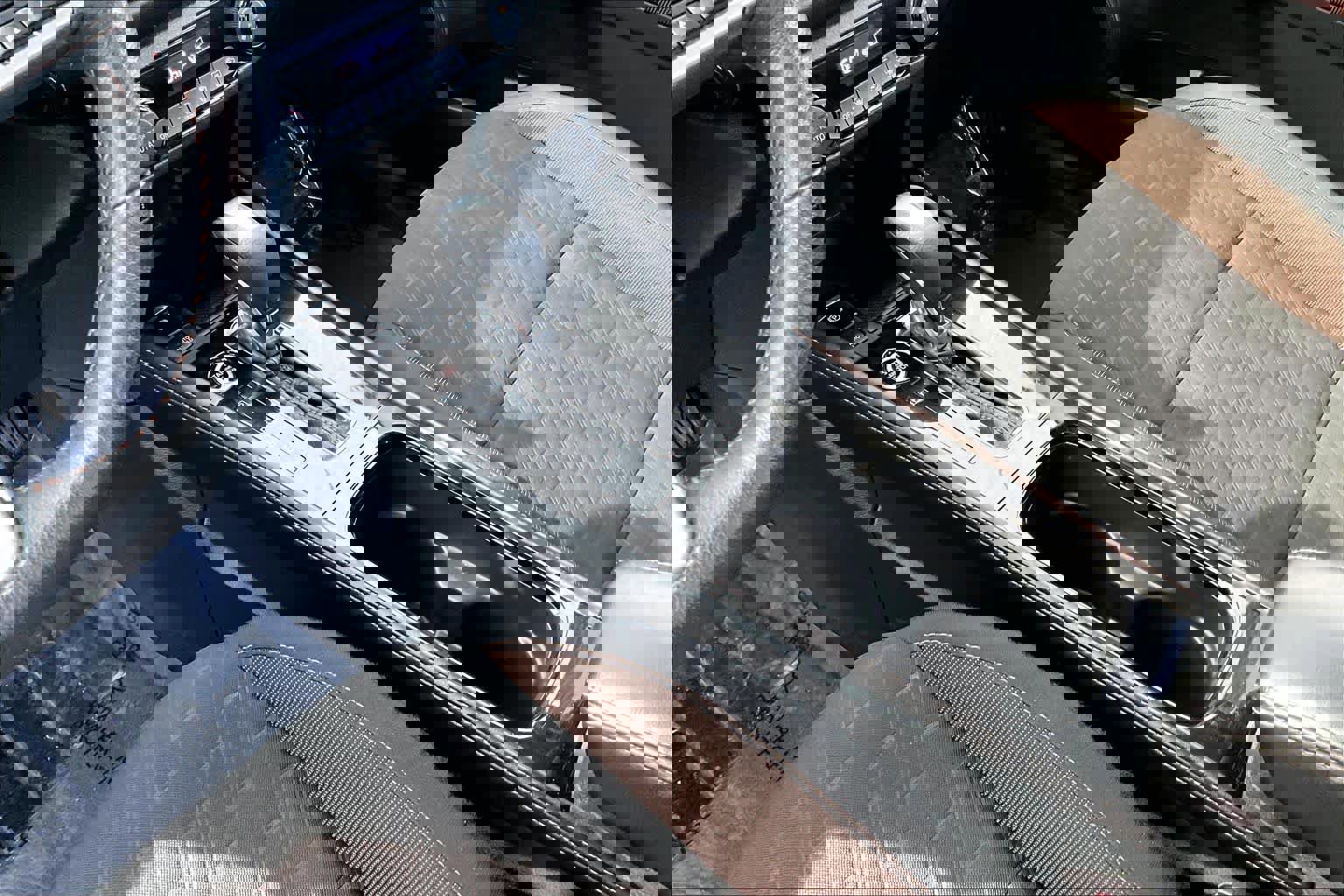 Used 2023 Nissan Kicks SR image 17