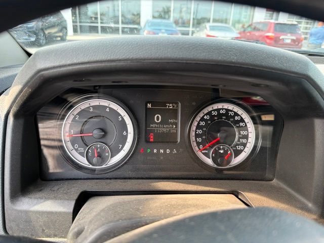 Used 2018 RAM 1500 Express AWD/4WD image 2