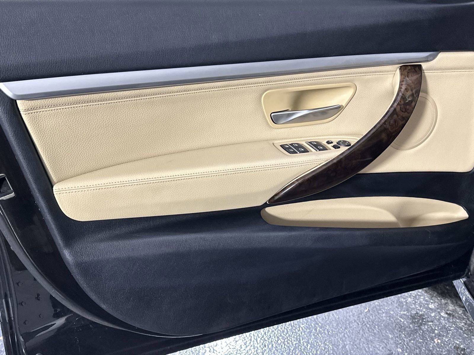 Used 2017 BMW 330i Gran Turismo xDrive image 33