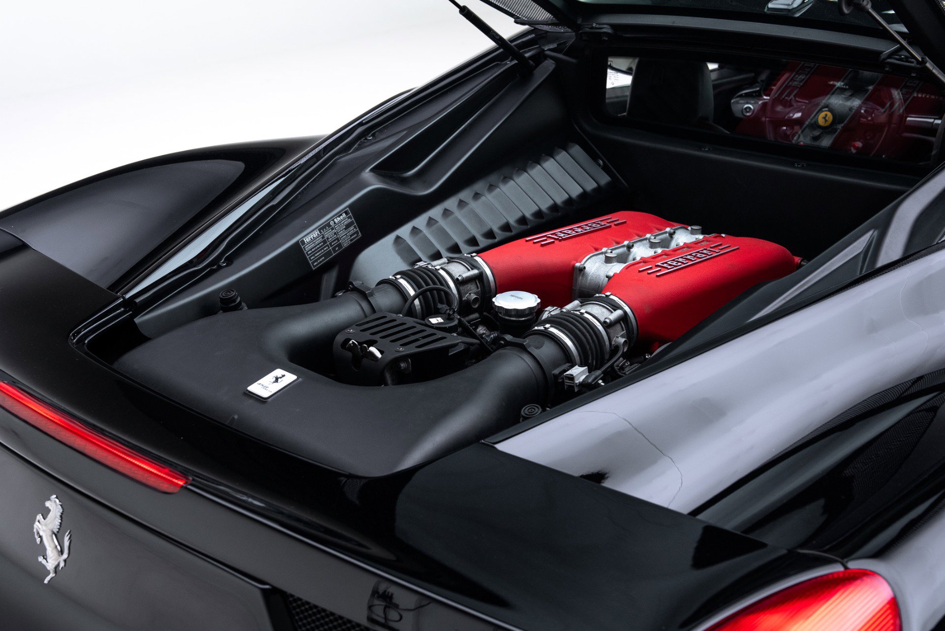 Used 2010 Ferrari 458 Italia Coupe image 30