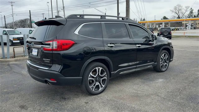 Used 2023 Subaru Ascent Touring image 8