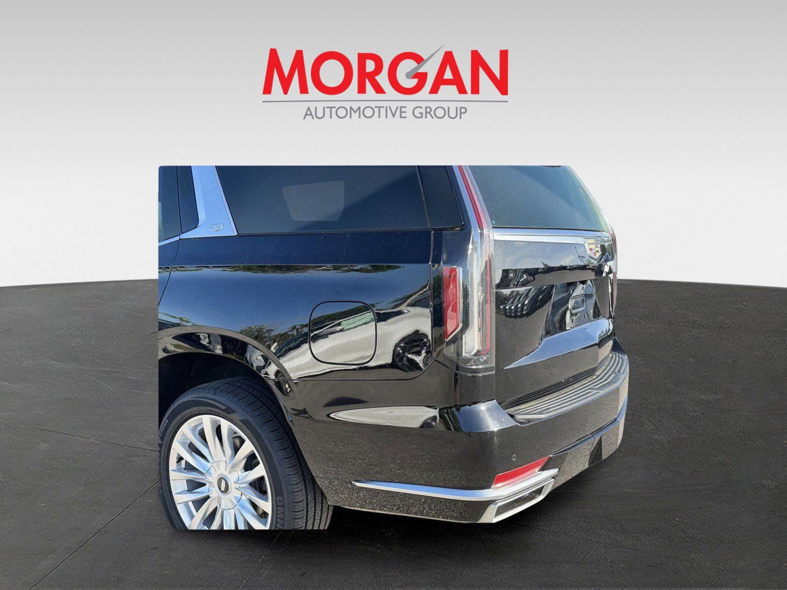 Used 2021 Cadillac Escalade Luxury image 10