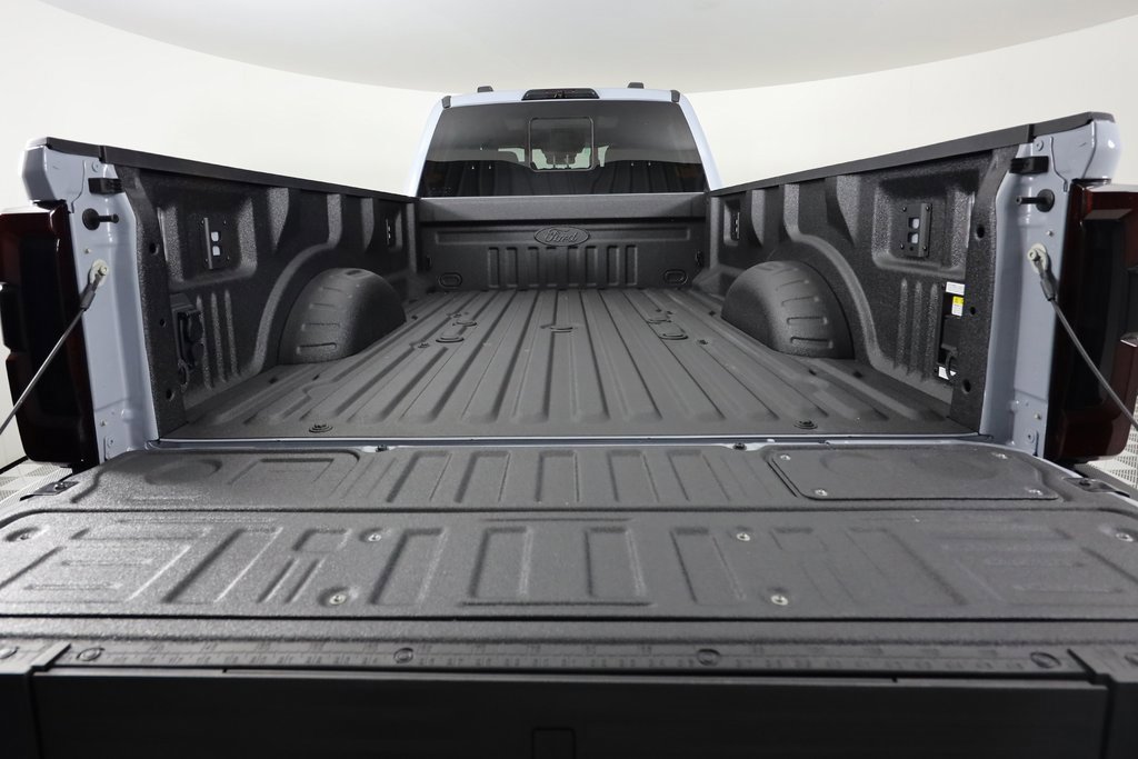 Used 2025 Ford F350 XL image 7