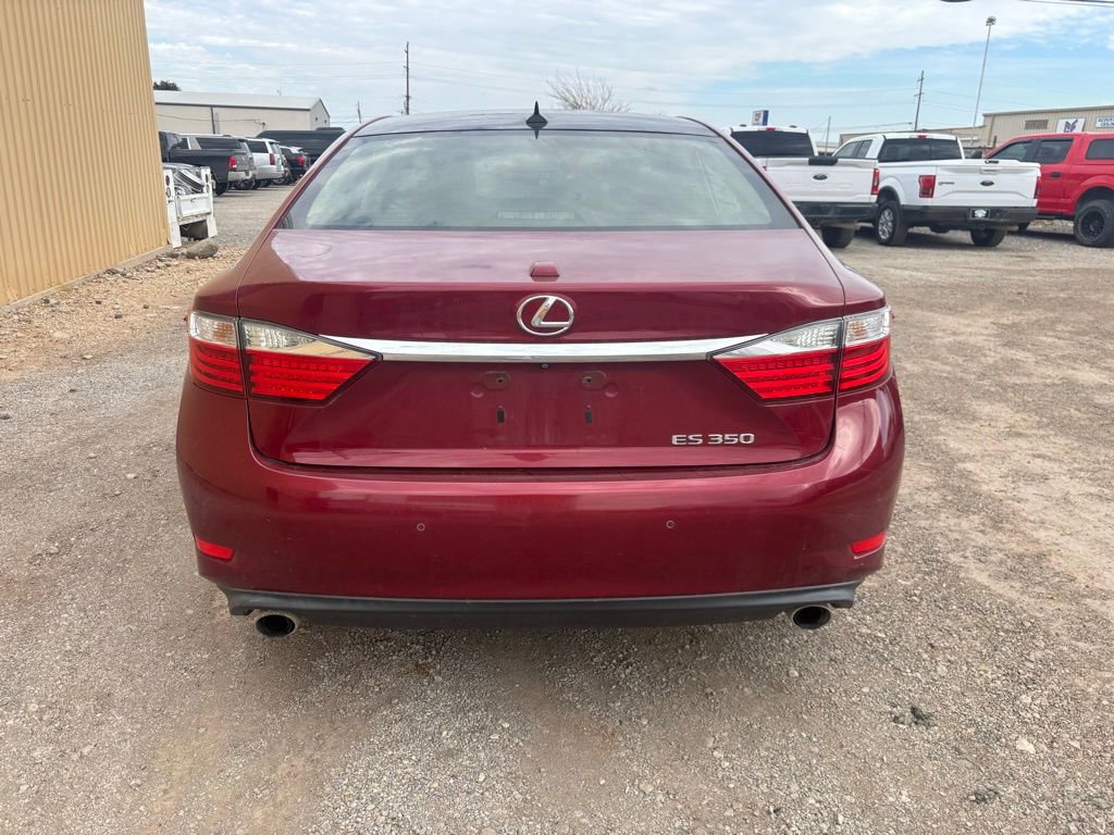 Used 2015 Lexus ES 350 w/ Ultra Luxury Package image 6