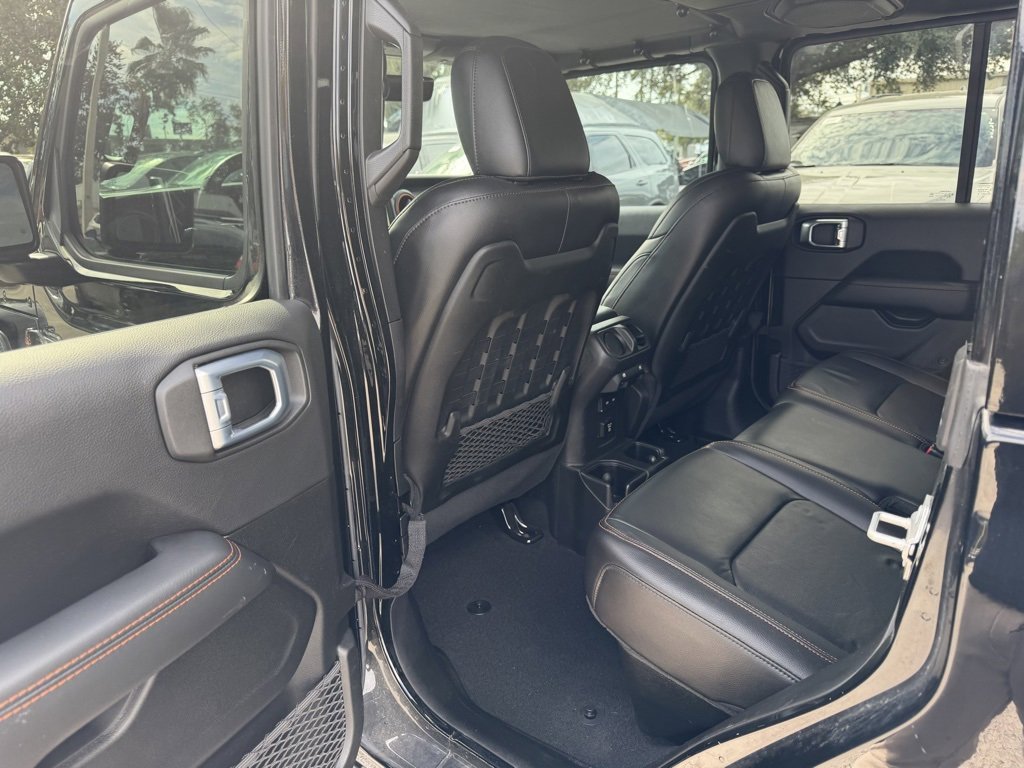 Used 2022 Jeep Gladiator Mojave w/ Trailer Tow Package image 27