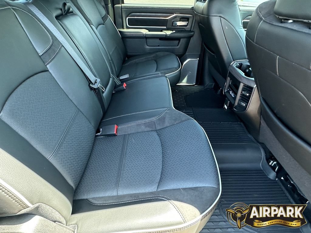 New 2025 RAM 2500 Laramie AWD/4WD image 14