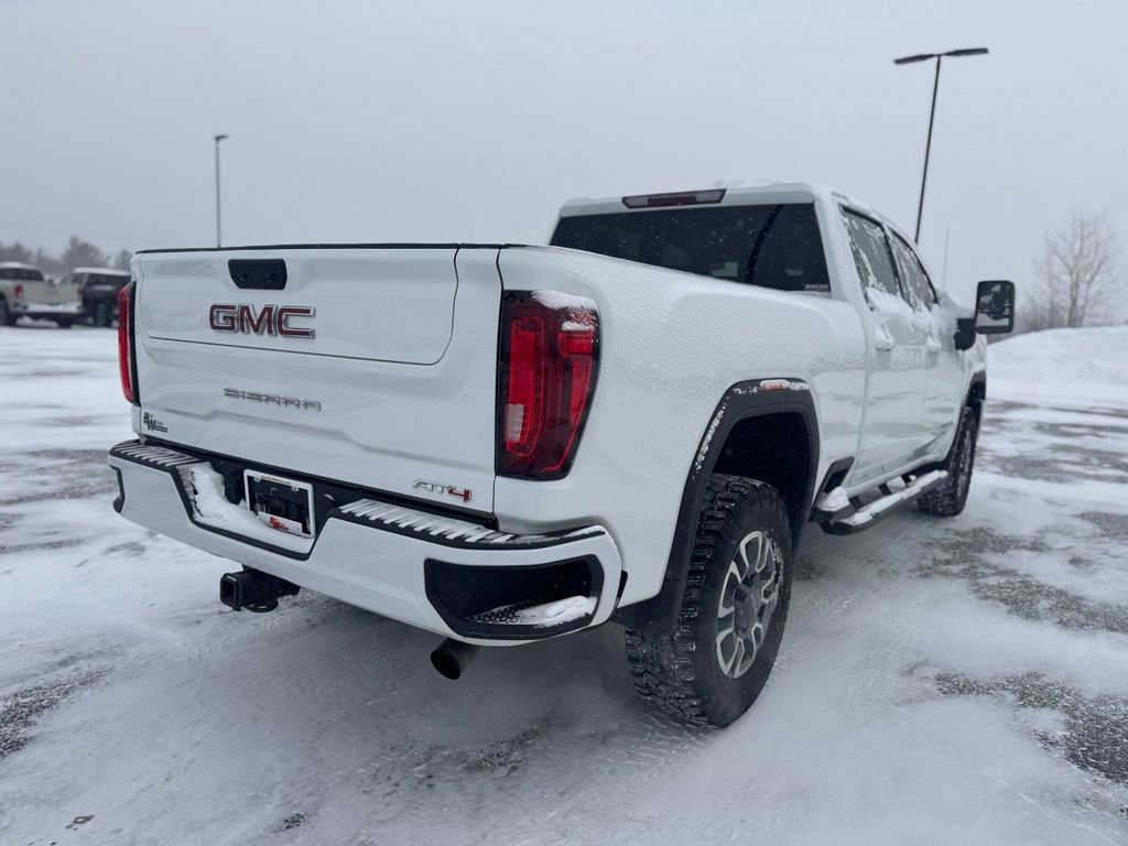 Used 2022 GMC Sierra 2500 AT4 image 7