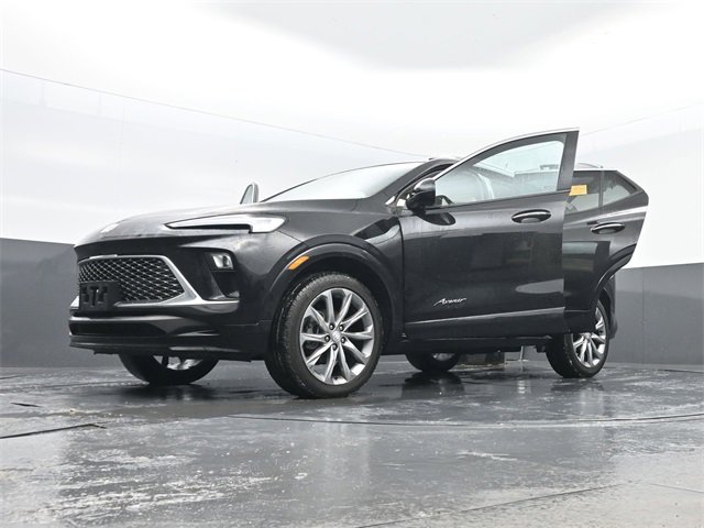 Used 2024 Buick Encore GX Avenir w/ Avenir Convenience Package image 35