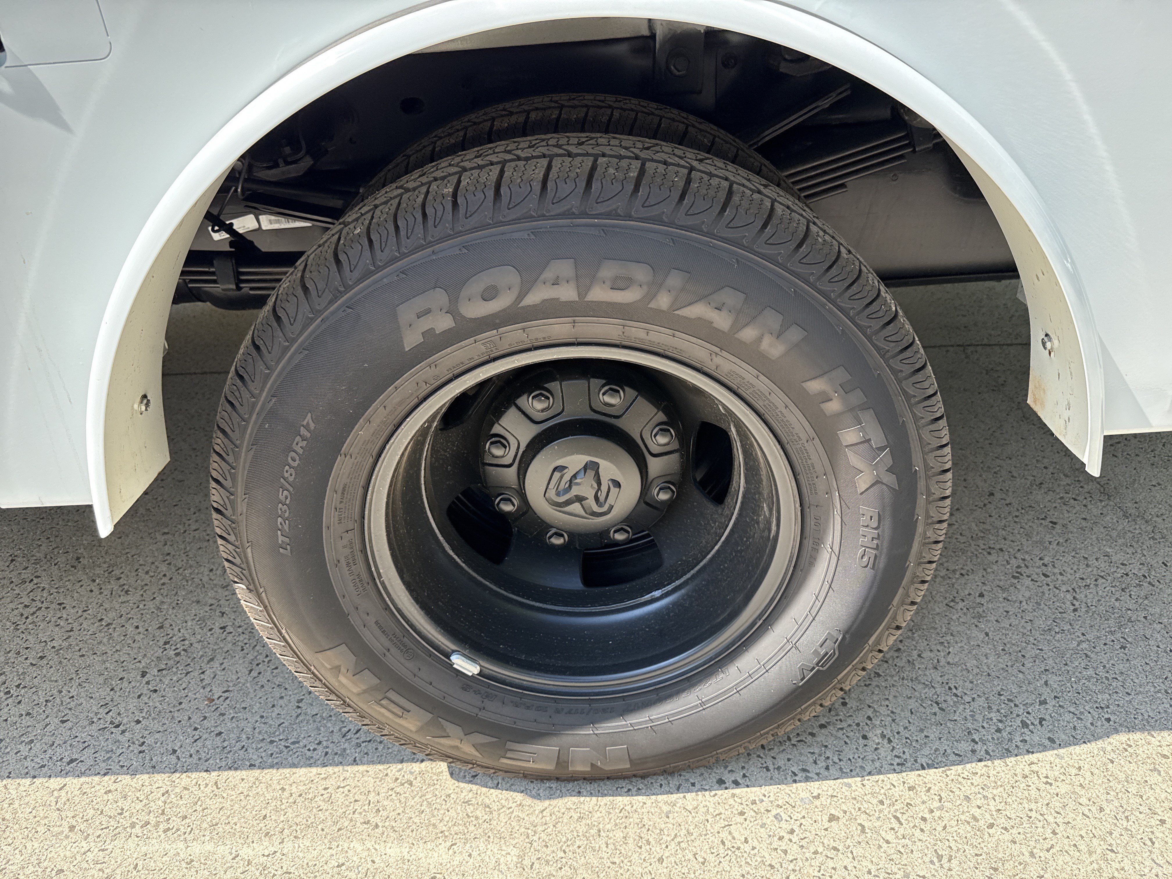 New 2026 RAM 3500 Tradesman AWD/4WD image 27