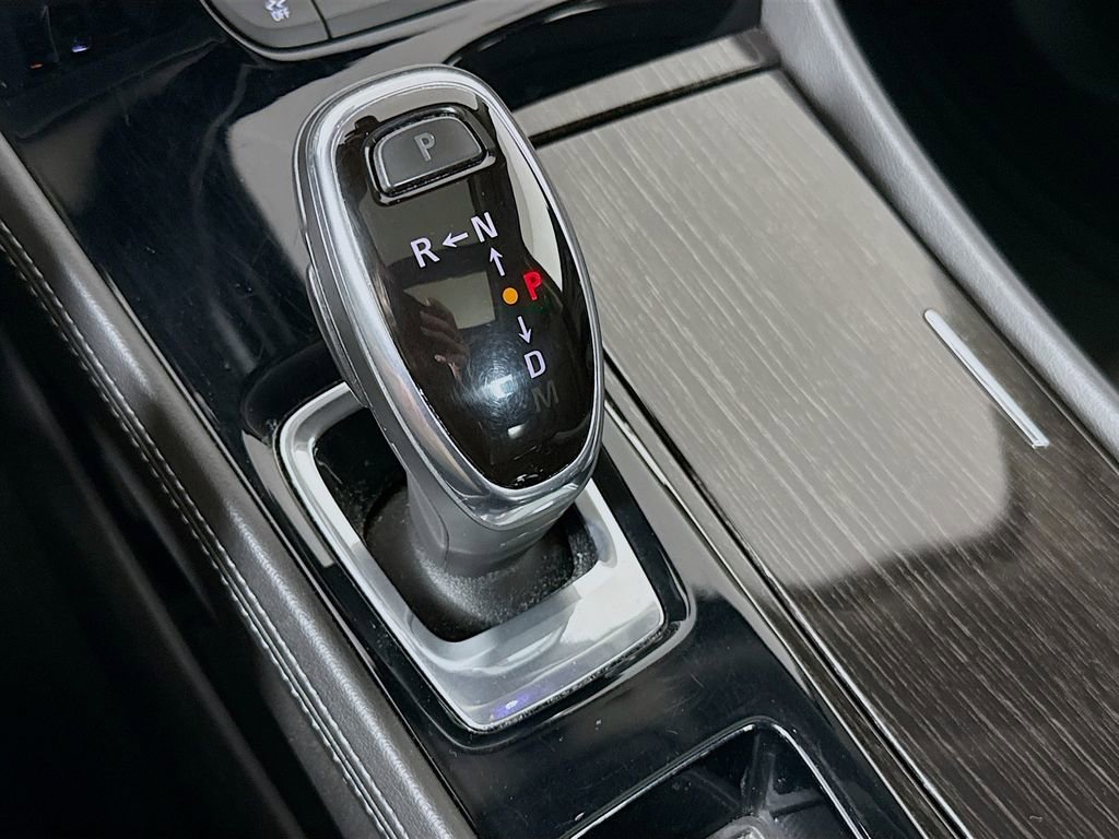 Used 2019 Buick LaCrosse Essence w/ Sun and Shade Package image 17