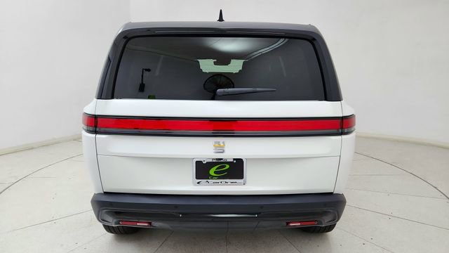 Used 2024 Rivian R1S Adventure image 5