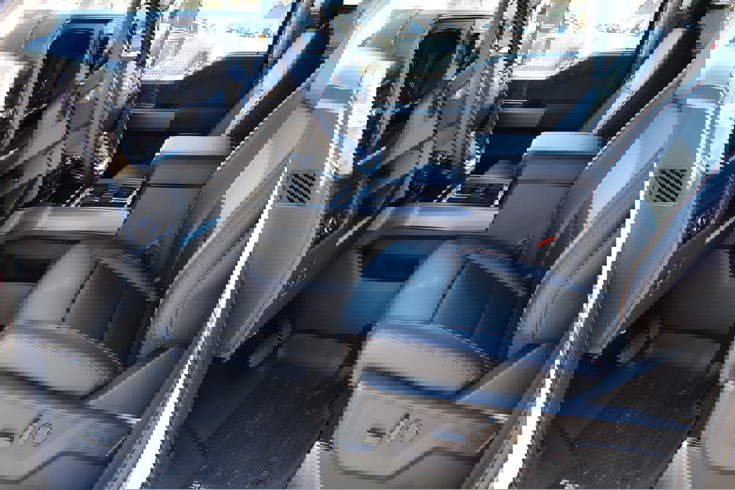 New 2026 Ford F350 Lariat w/ Black Appearance Package image 11