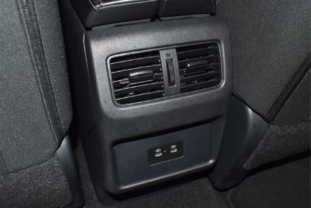 Used 2025 Nissan Rogue SV AWD/4WD image 27