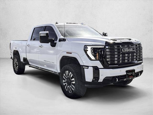 Used 2026 GMC Sierra 2500 Denali Ultimate AWD/4WD image 3