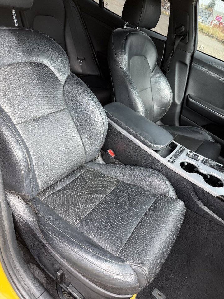Used 2018 Kia Stinger GT AWD/4WD image 6