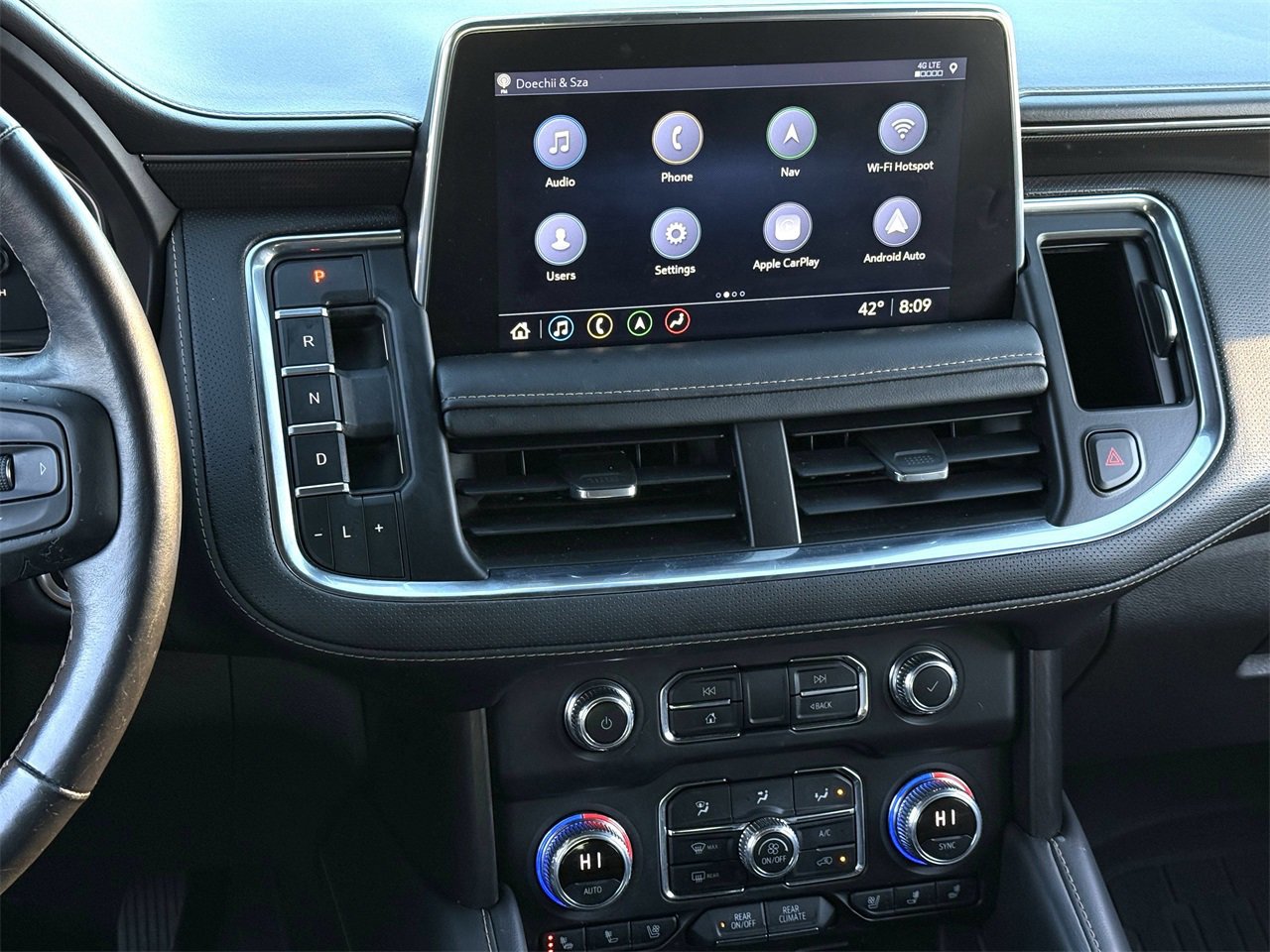 Used 2021 GMC Yukon AT4 w/ AT4 Premium Package image 14