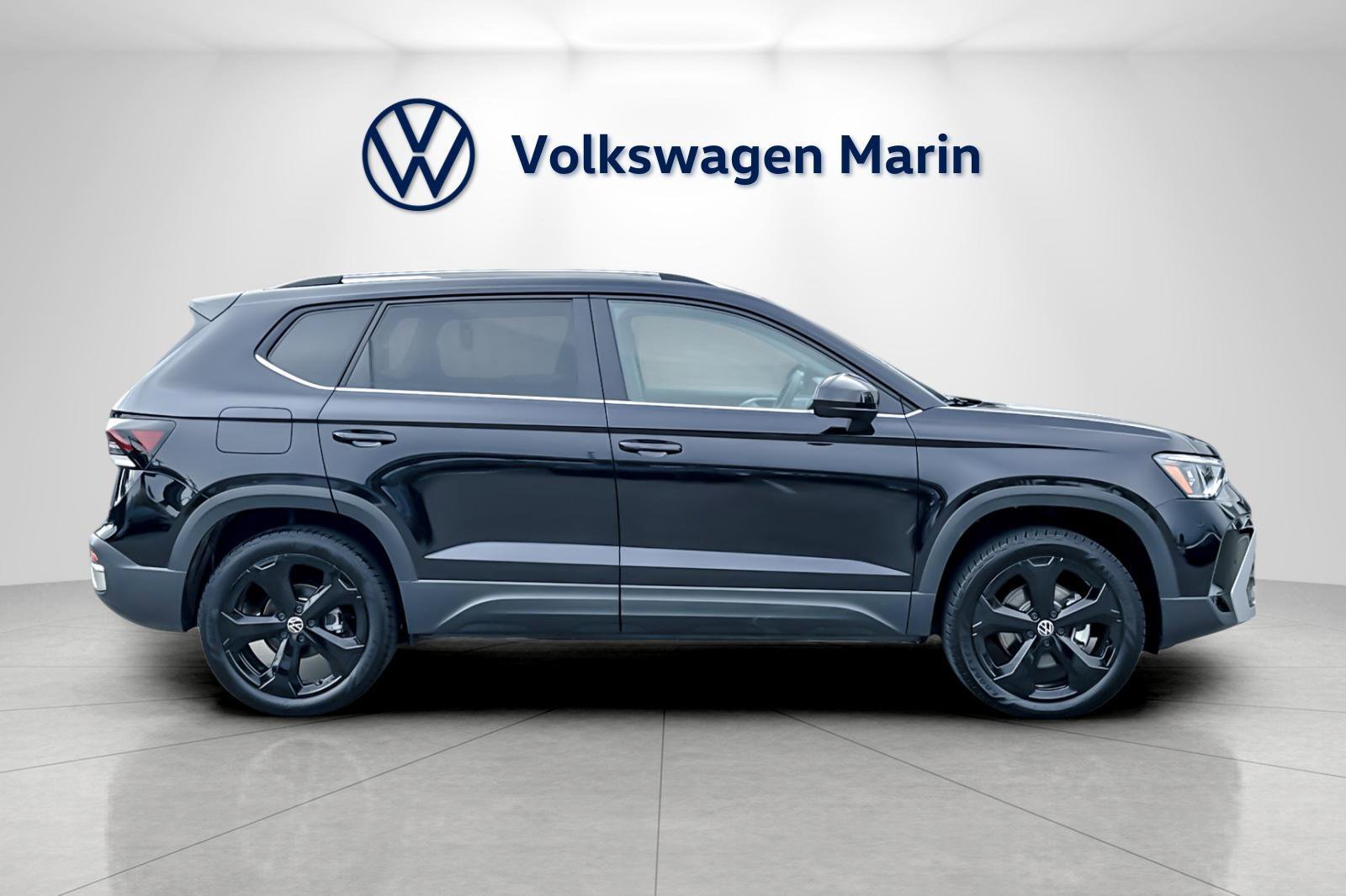 New 2026 Volkswagen Taos SEL image 6