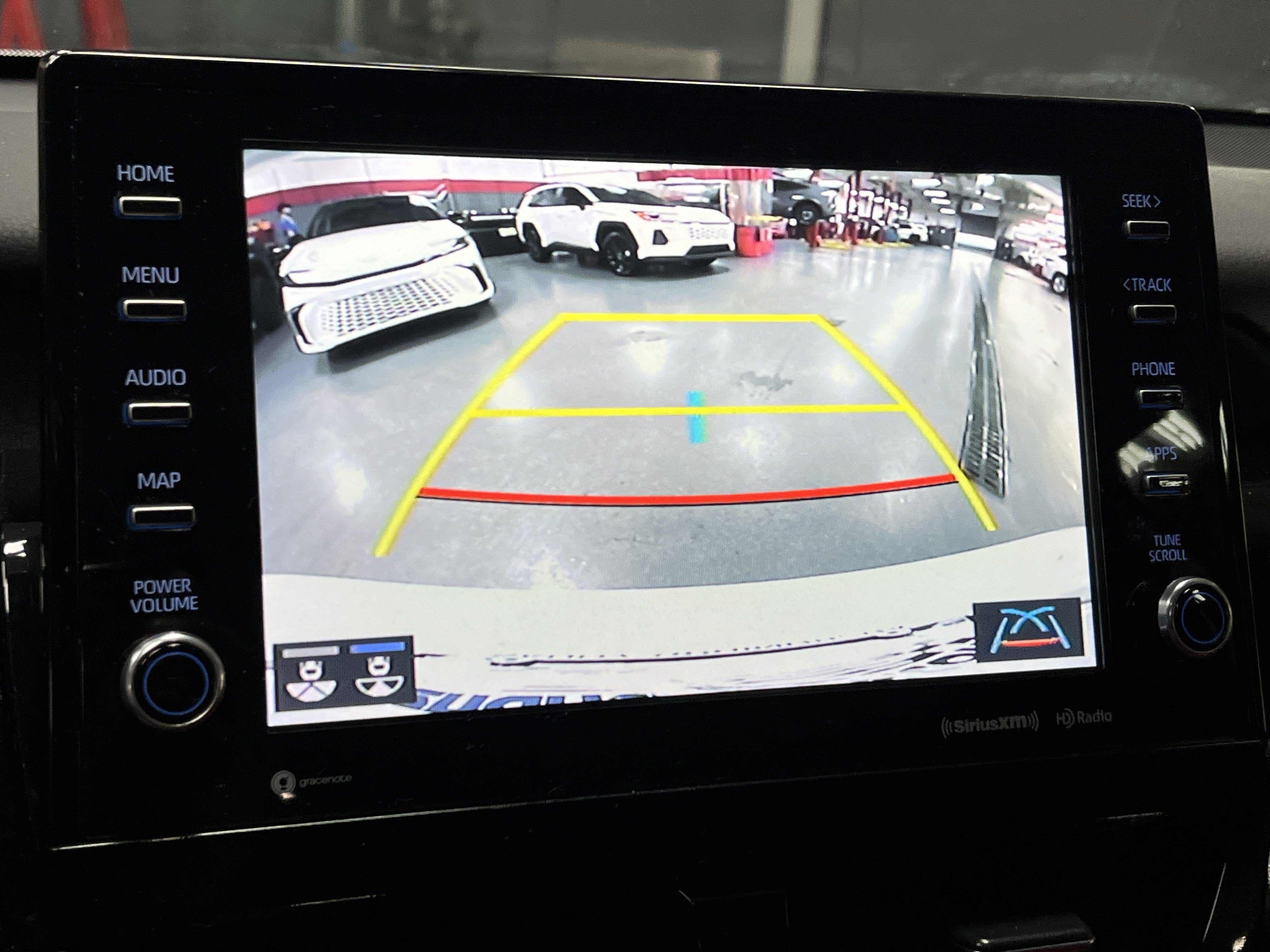 Used 2022 Toyota Camry XSE FWD image 24