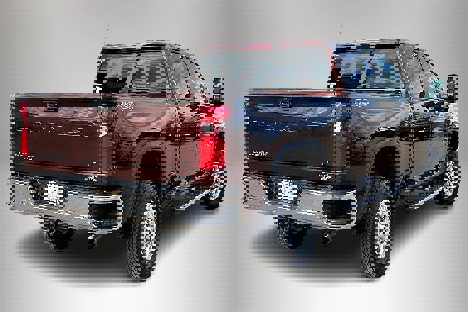 Used 2024 Chevrolet Silverado 2500 LT image 6