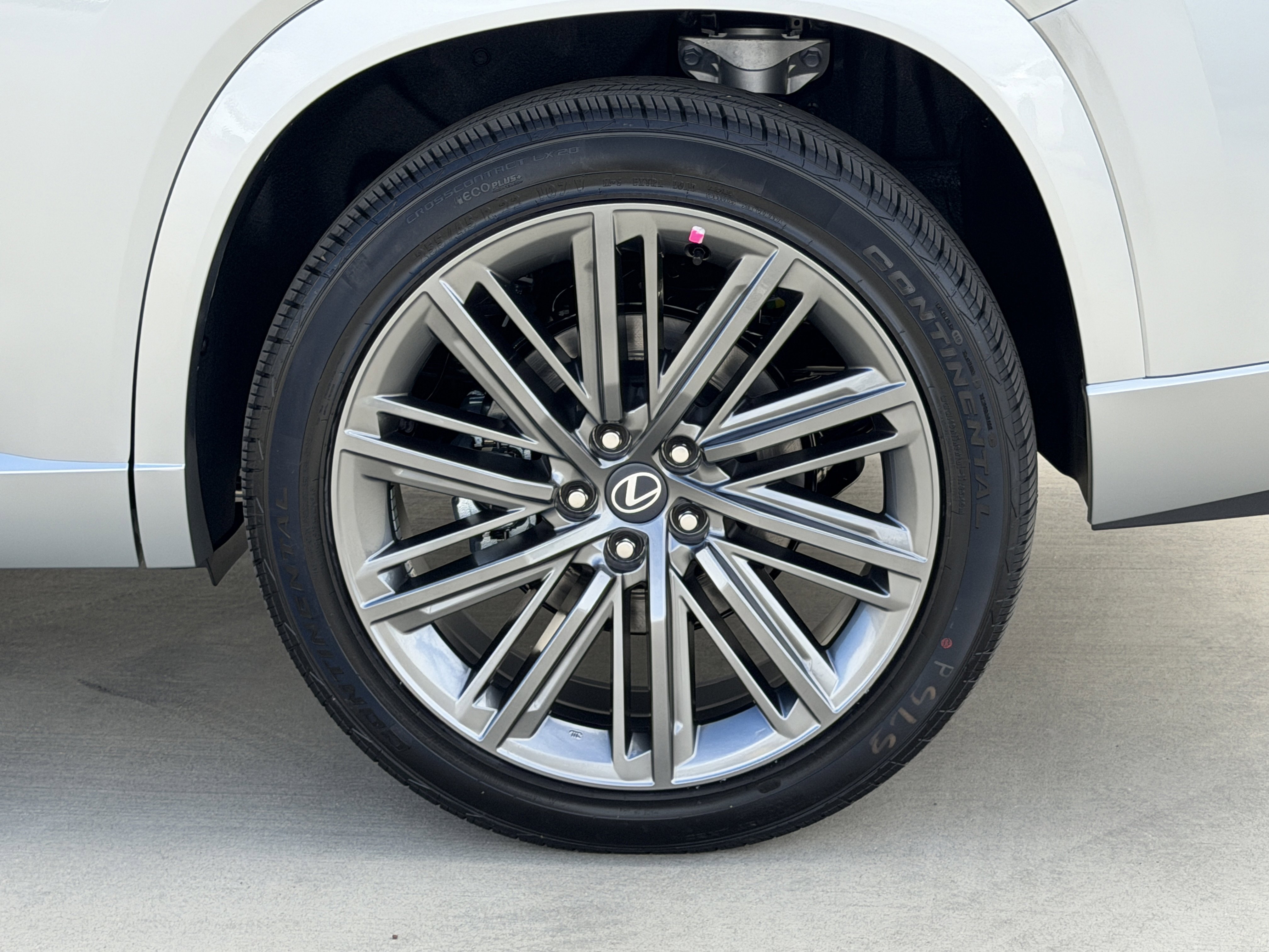 New 2026 Lexus TX 550h AWD Plug-In Hybrid image 14