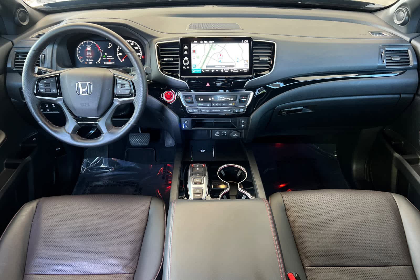 Used 2024 Honda Ridgeline Black Edition image 3
