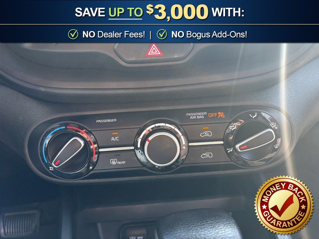 Used 2023 Kia Soul LX w/ LX Technology Package FWD image 30