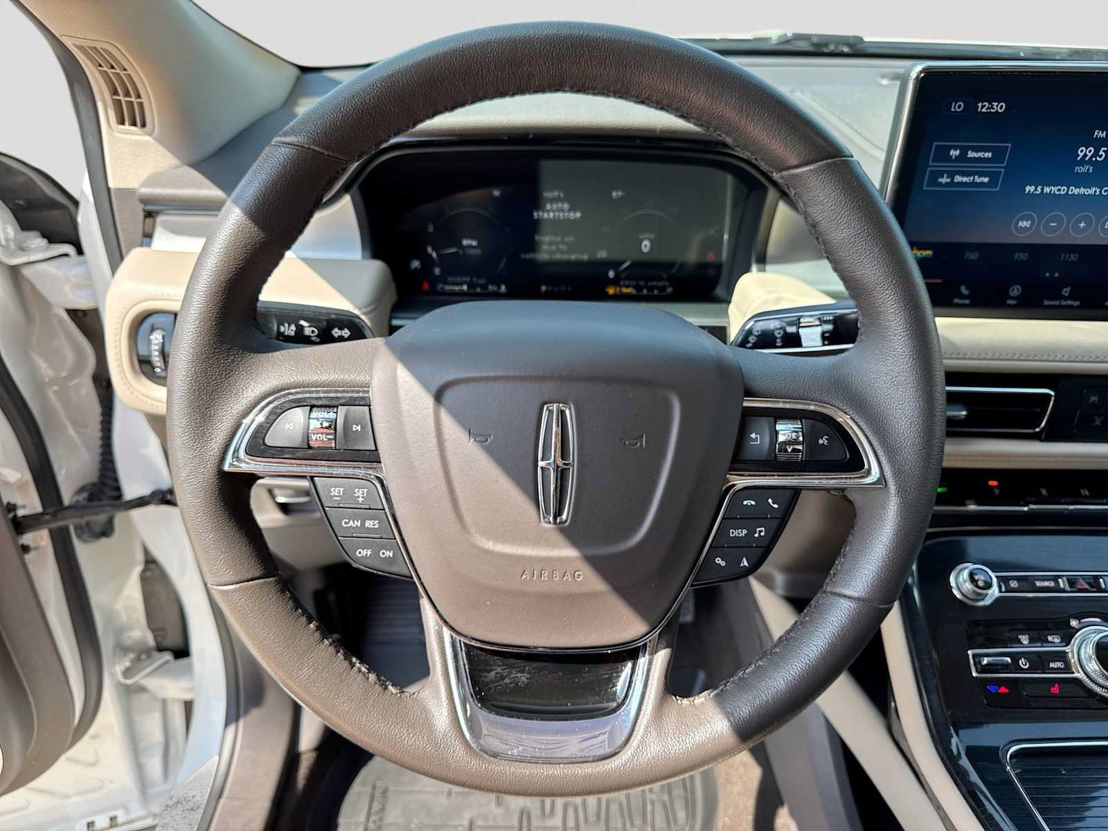 Used 2023 Lincoln Nautilus AWD w/ Premium Package image 21