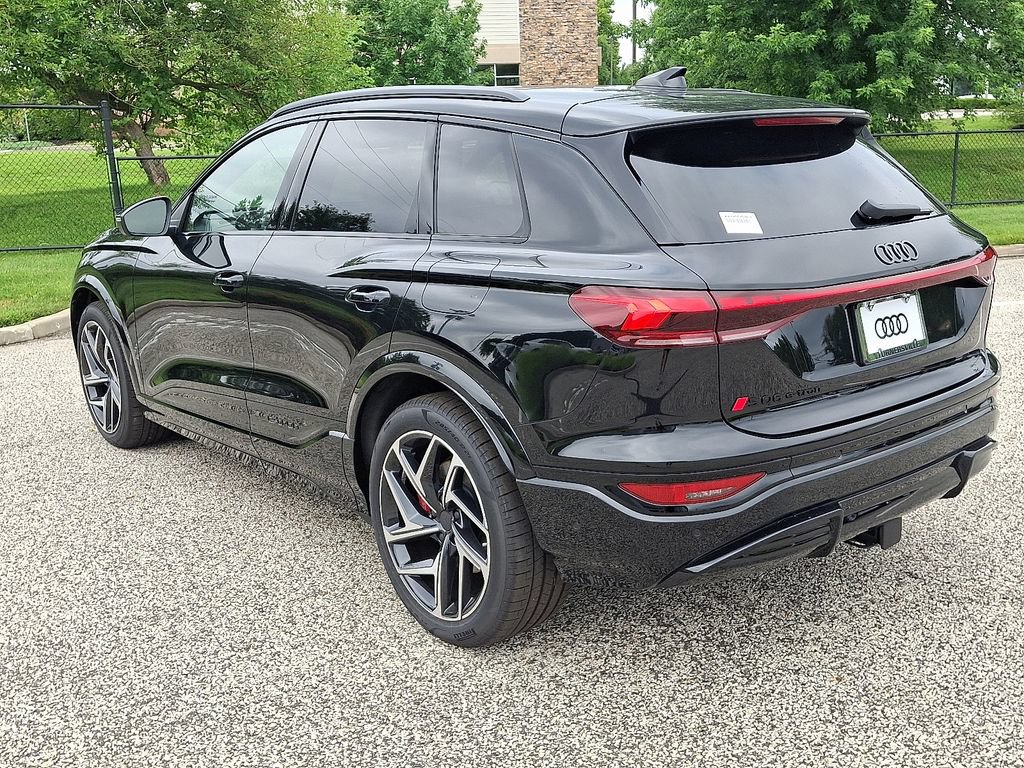 New 2027 Audi SQ6 e-tron Premium Plus AWD/4WD image 3