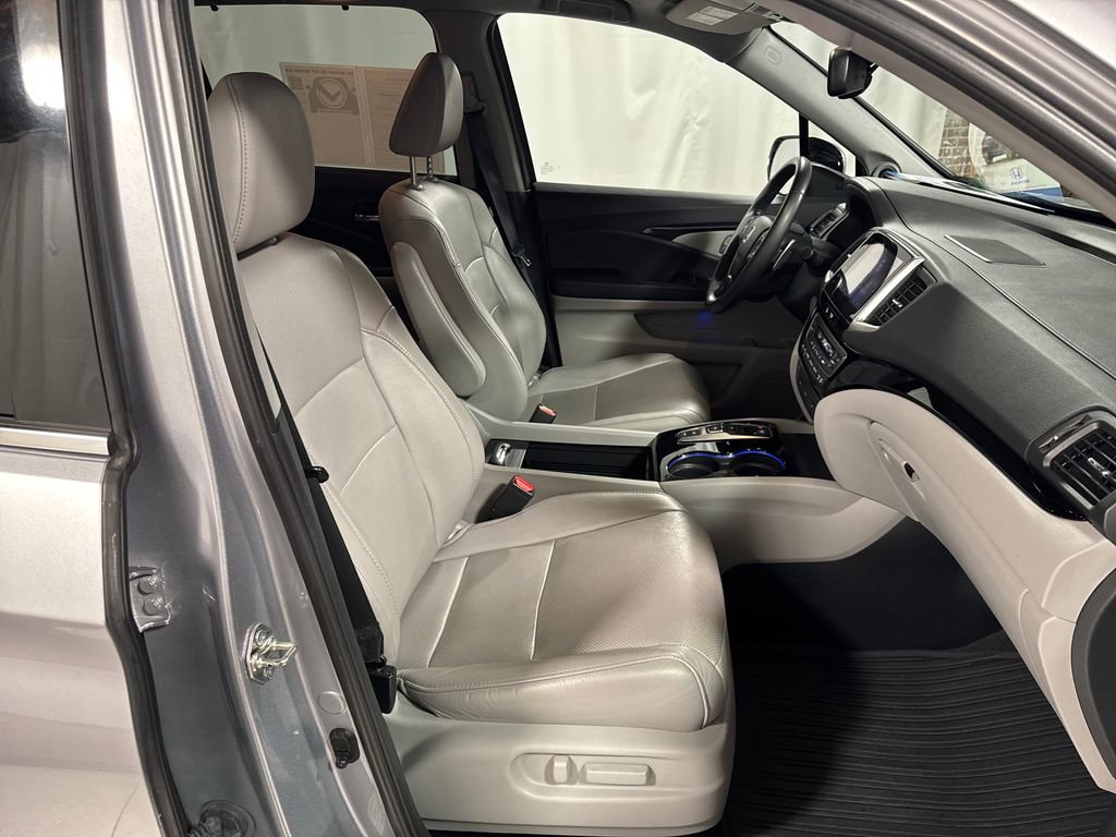 Used 2016 Honda Pilot Elite image 30