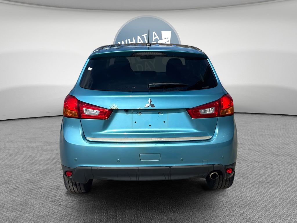Used 2014 Mitsubishi Outlander Sport SE image 4