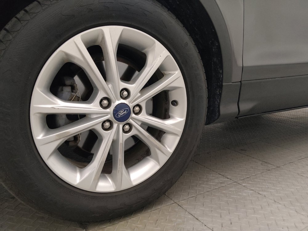 Used 2018 Ford Escape SEL FWD image 31