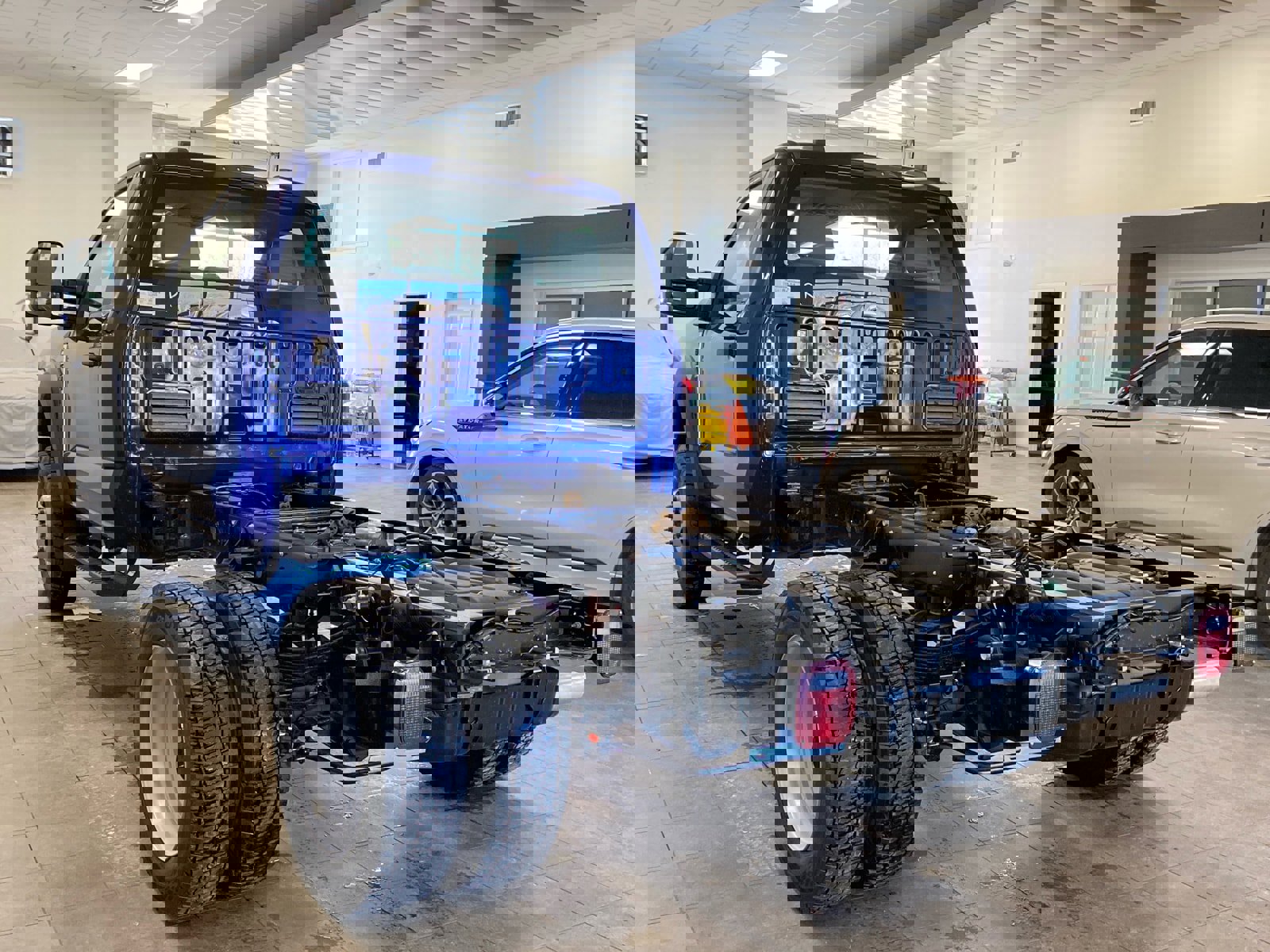 New 2026 Ford F550 4x4 Regular Cab Super Duty image 5