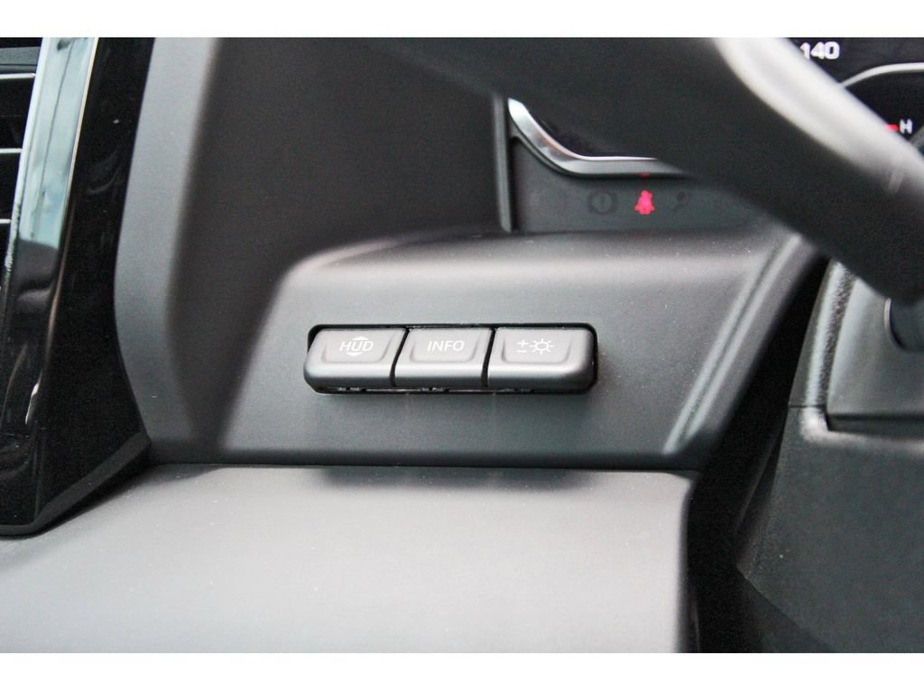 Used 2025 GMC Sierra 2500 AT4X AWD/4WD image 23