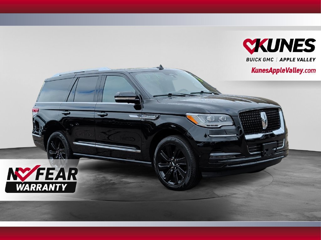 Used 2024 Lincoln Navigator Reserve w/ Monochromatic Package