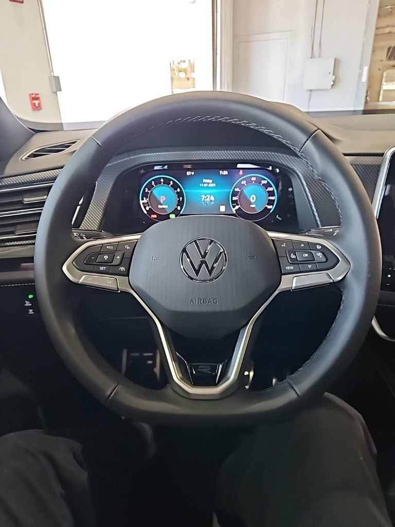 New 2026 Volkswagen Atlas Cross Sport SEL Premium R-Line AWD/4WD image 36