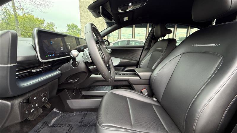 Used 2023 Hyundai Ioniq 6 SEL image 12