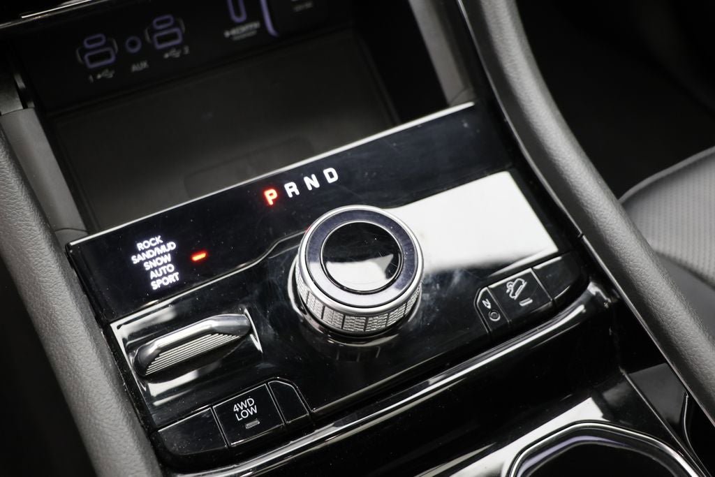 Used 2023 Jeep Grand Cherokee 4WD 4xe w/ Luxury Tech Group II image 22