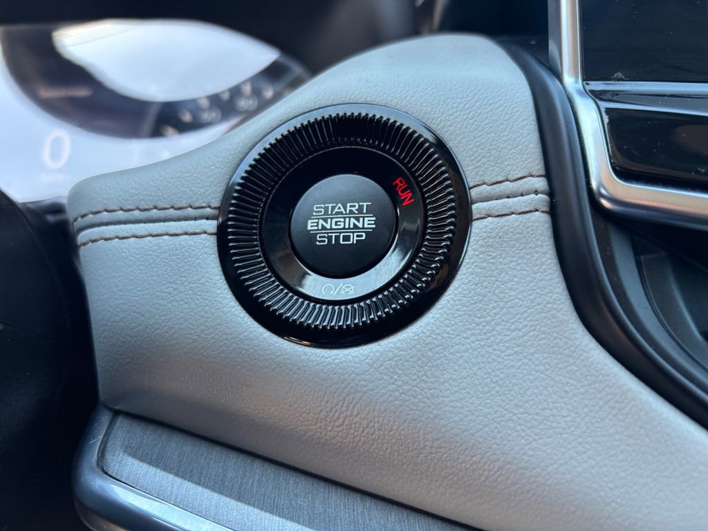 Used 2022 Jeep Compass Limited AWD/4WD image 20