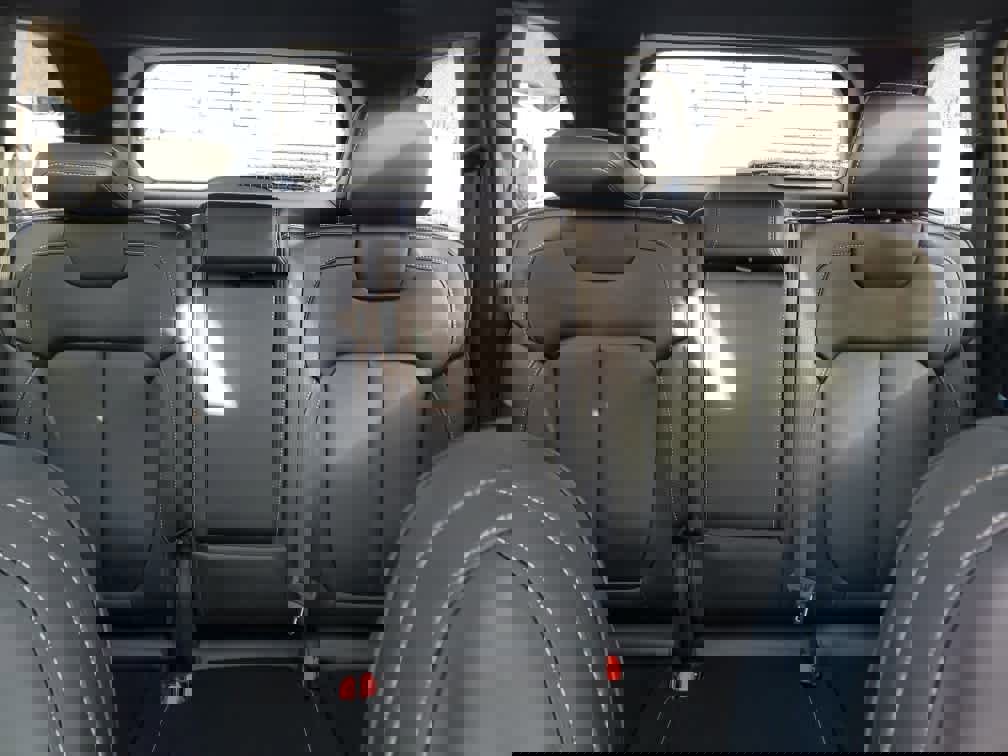 New 2025 Jeep Grand Cherokee Limited image 13