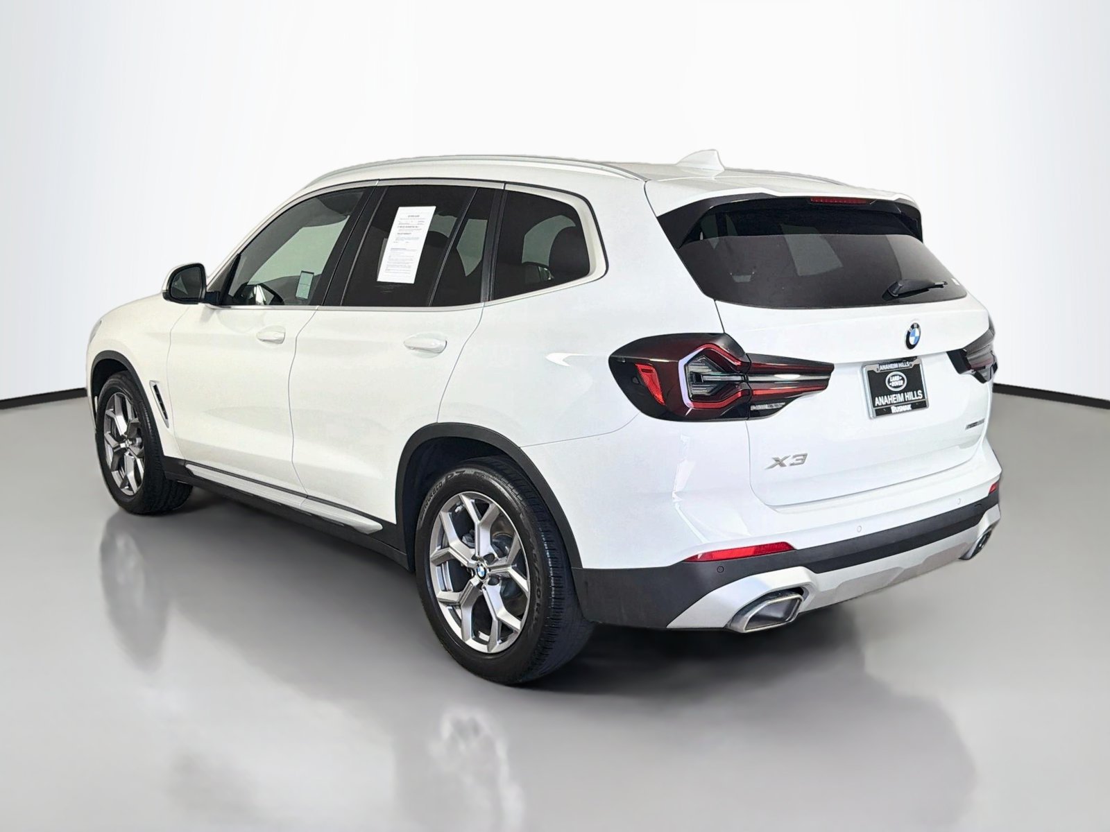 Used 2023 BMW X3 sDrive30i w/ Convenience Package RWD image 3
