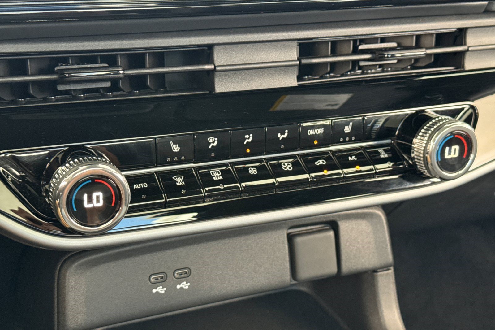Certified 2024 Honda Prologue Touring image 18