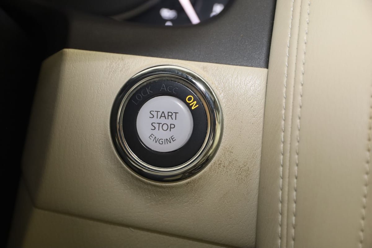 Used 2018 INFINITI QX80 4WD w/ Driver Assistance Package image 34