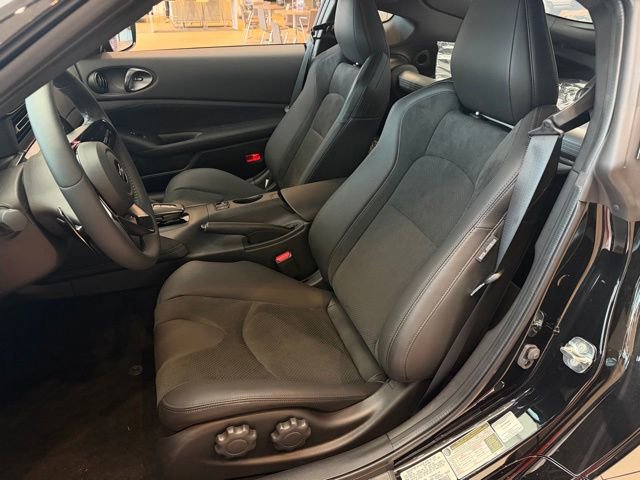 New 2026 Nissan Z Performance w/ Floor Mat Package image 8