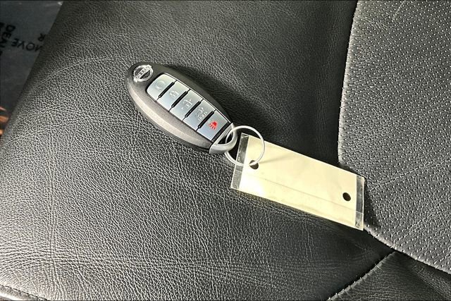 Used 2023 Nissan Armada SL image 10