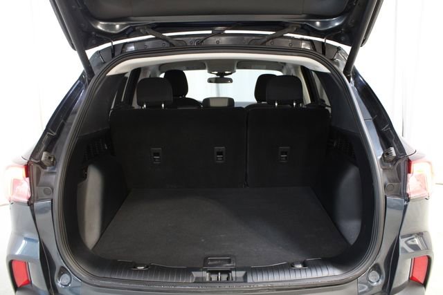 Used 2022 Ford Escape SE w/ Convenience Package image 31