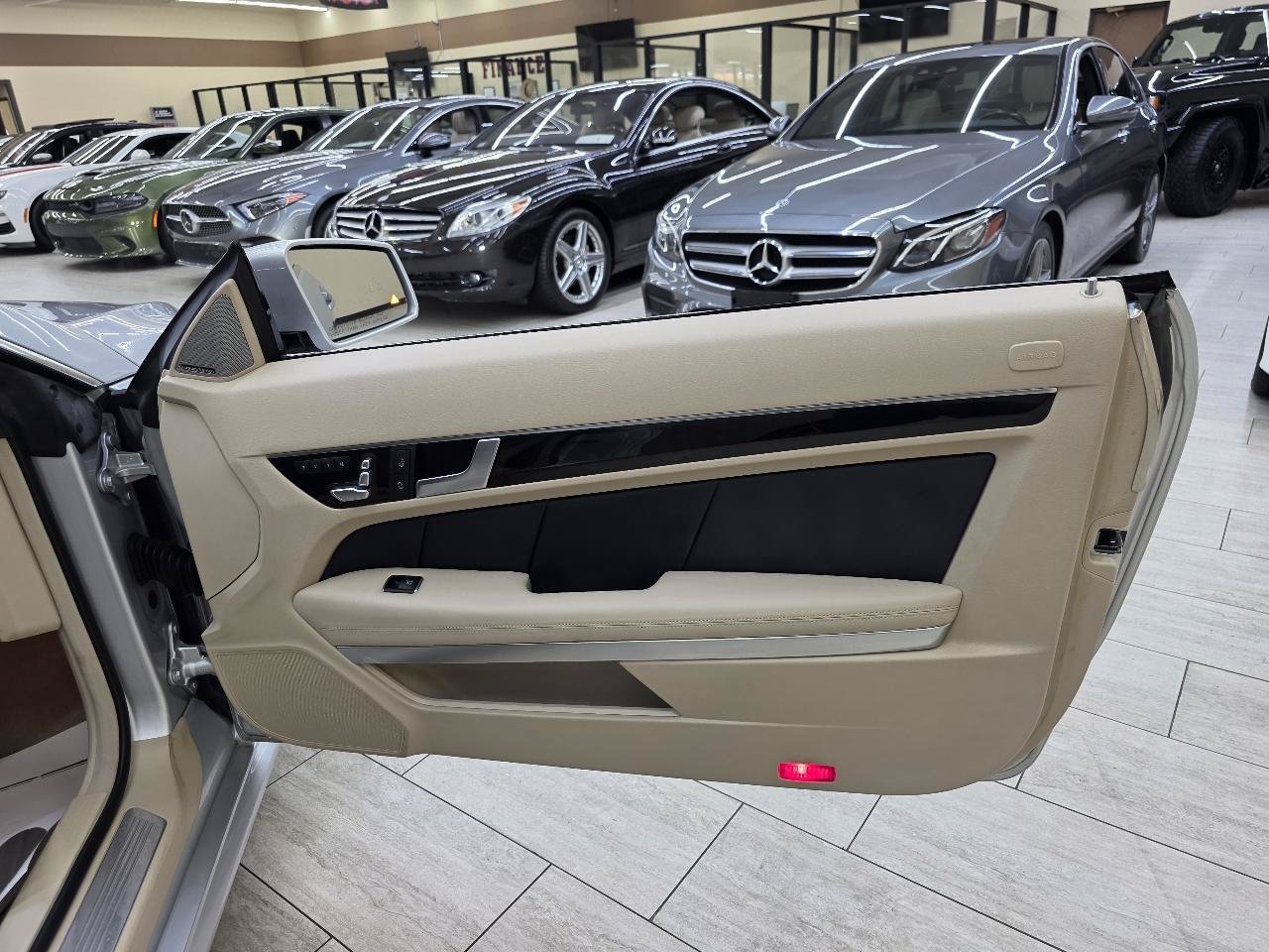 Used 2016 Mercedes-Benz E 550 Cabriolet image 43