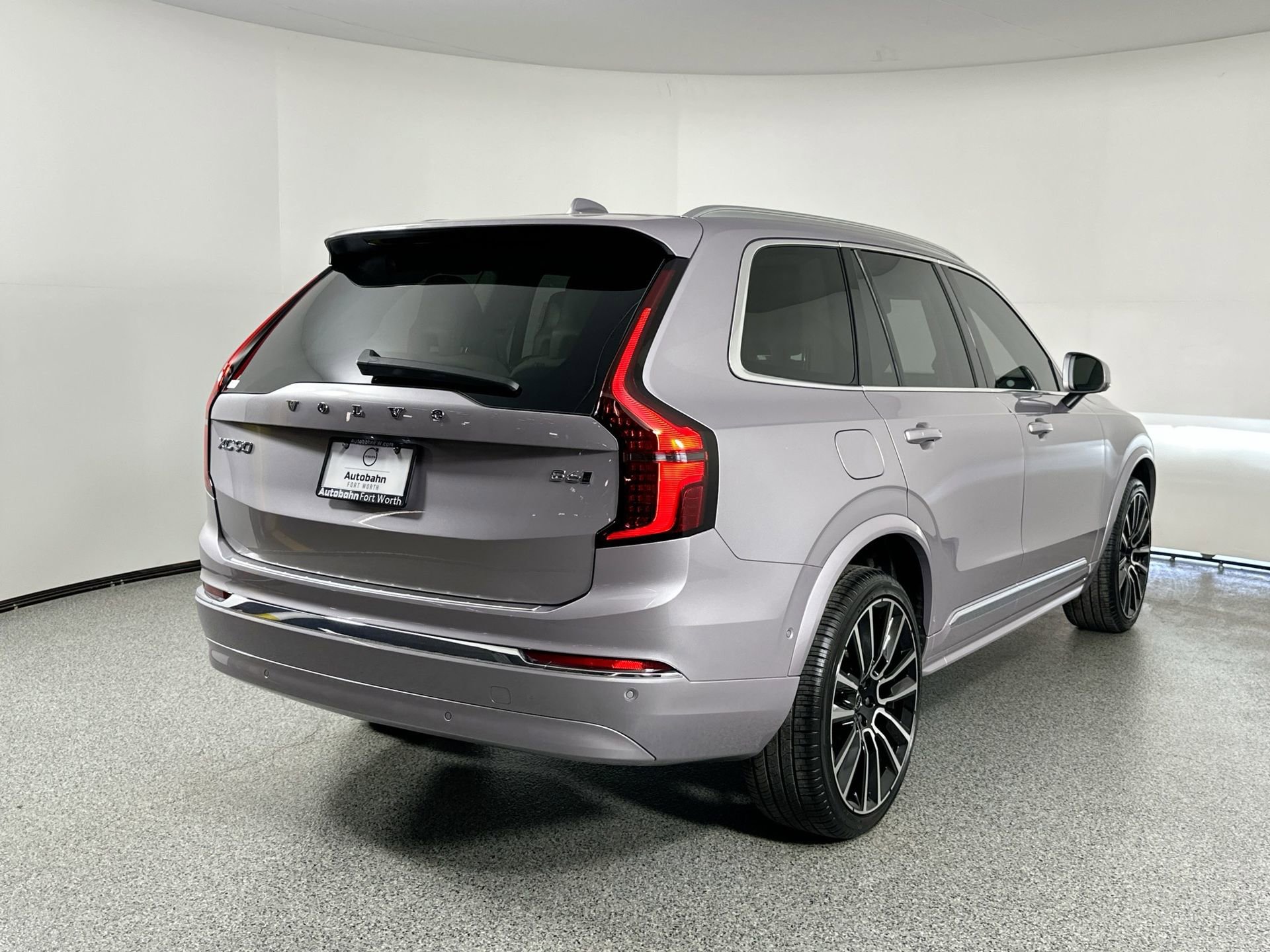 New 2026 Volvo XC90 B6 Ultra image 4