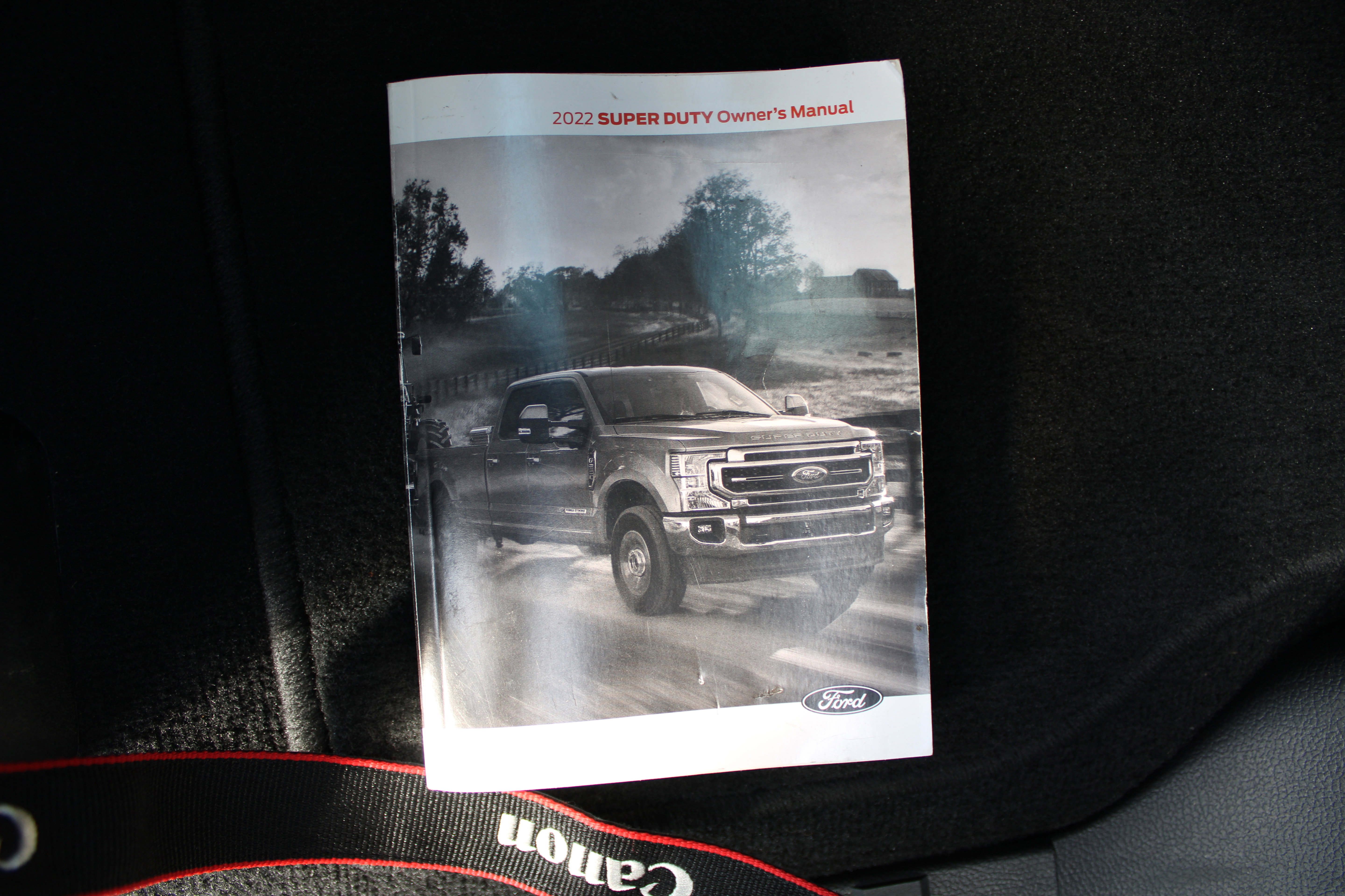 Used 2022 Ford F250 Lariat image 24