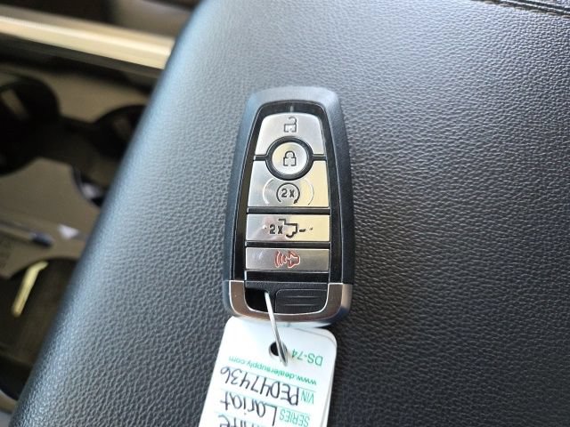 Used 2023 Ford F250 Lariat w/ Lariat Ultimate Package AWD/4WD image 13